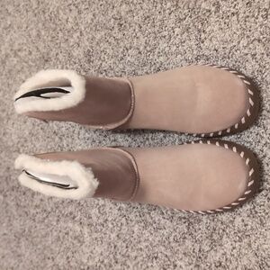 Muk Luks Flexi Albany Blush Suede Boots - Women's Size 8